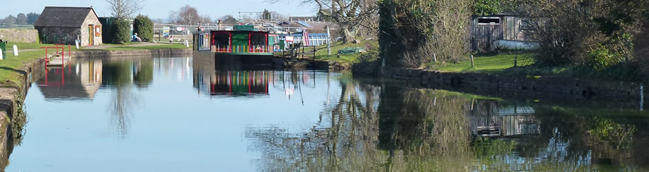 16 Canal Boating Locations to choose from